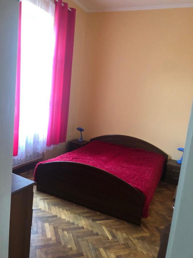 Old Town Flat Mukaczewo Zewnętrze zdjęcie